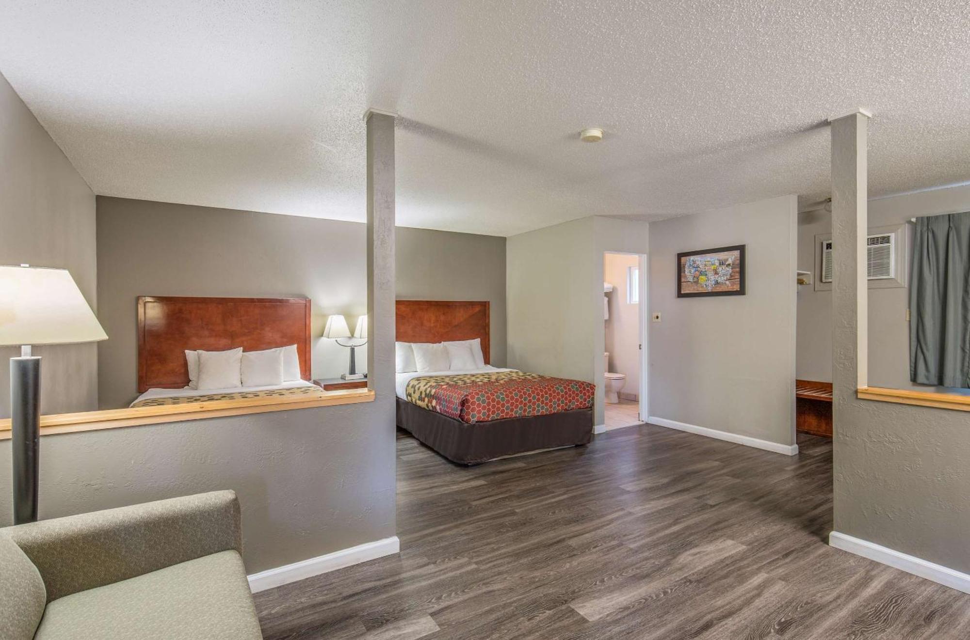 Econo Lodge Inn & Suites Yreka Dış mekan fotoğraf
